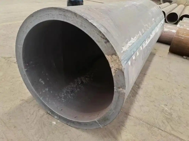 翠峦30CrMo大口径无缝钢管